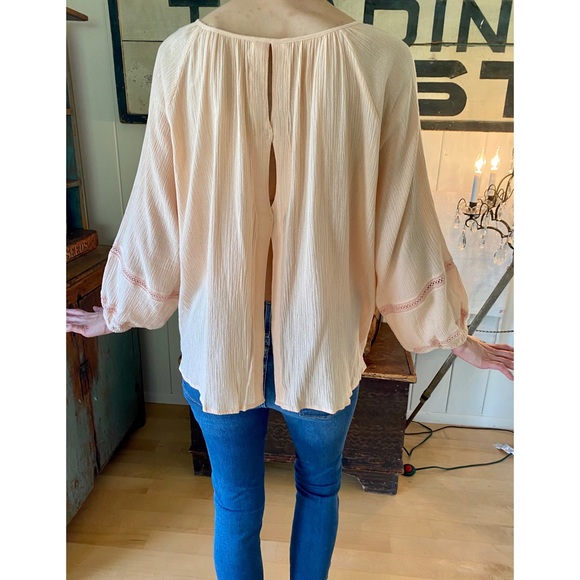 SOLD ♥️ Spell ♥️ Moroccan Luxe Pink Blouse - Picture 6 of 9